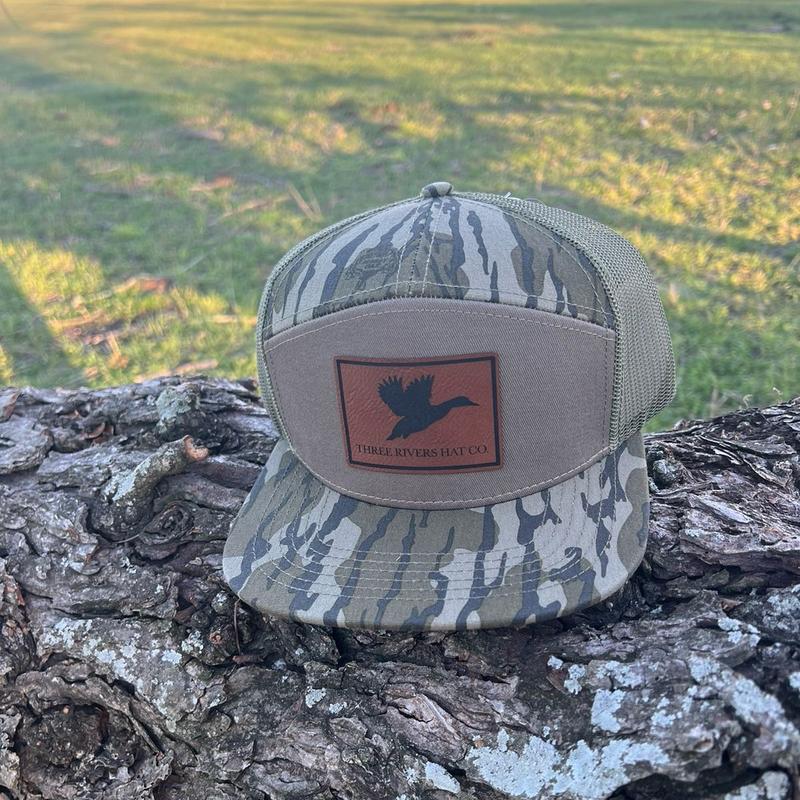 Duck Silhouette Patch - Mossy Oak Bottomland 7 panel Flatbill Snapback Hat (2 colors)