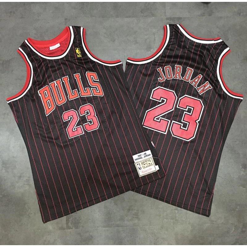 Classic NBA Chicago Bulls Michael Jordan Jersey Mitchell & Ness Red 1997-98 Jersey