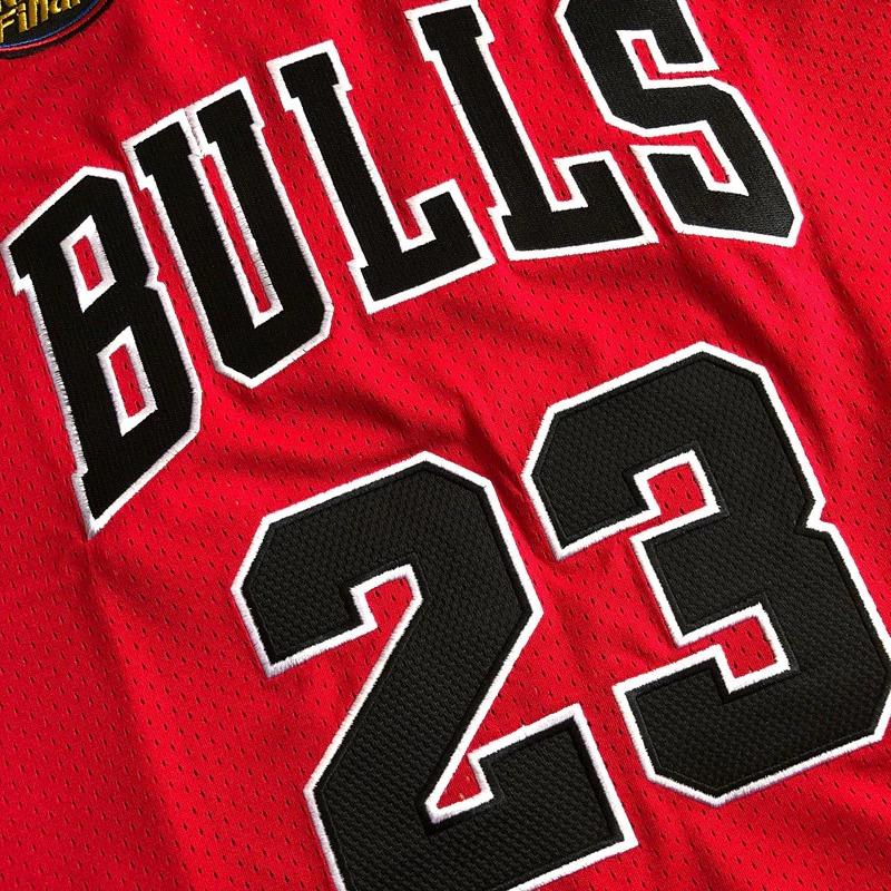 Classic NBA Chicago Bulls Michael Jordan Jersey Mitchell & Ness Red 1997-98 Jersey