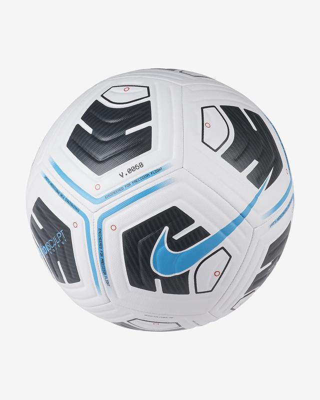 Aerowsculpt Soccer Ball for Ultimate Performance! ️ Designed for precision and power, this top-tier soccer ball is perfect for serious players. Elevate your game with best football gear! #NikeSoccer #Aerowsculpt #SoccerBall #NikeFootball