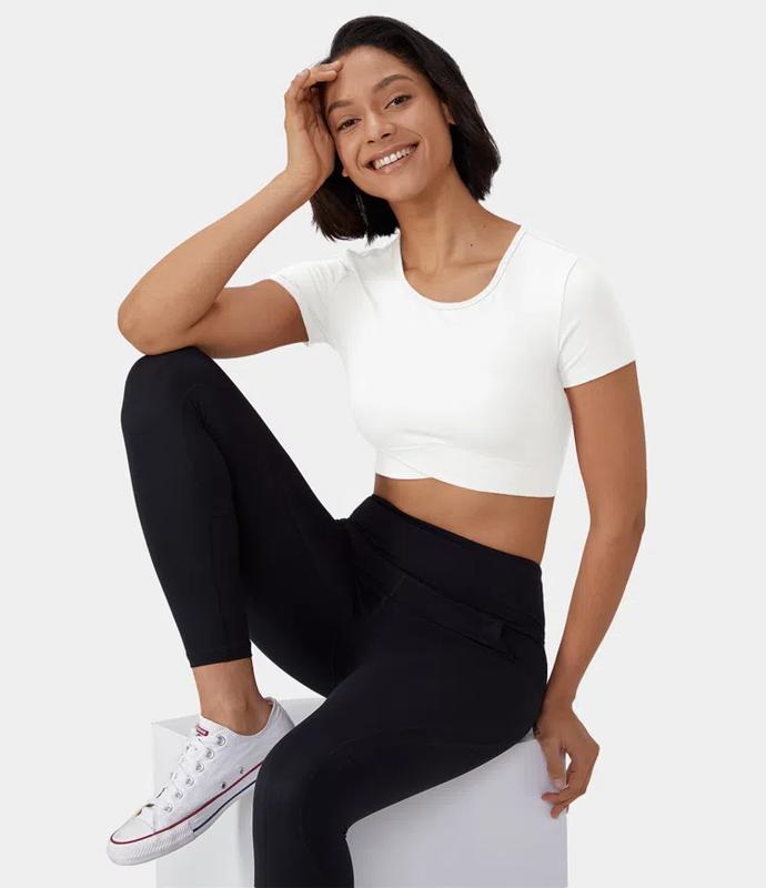 Halara Softlyzero️ plush Crossover Hem Cropped Sports Top